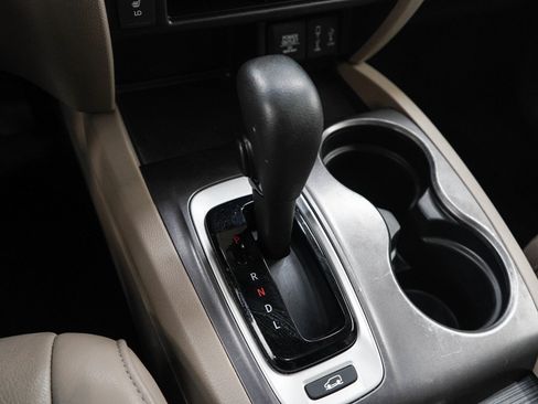 Used 2017 Honda Pilot EX-L image 24