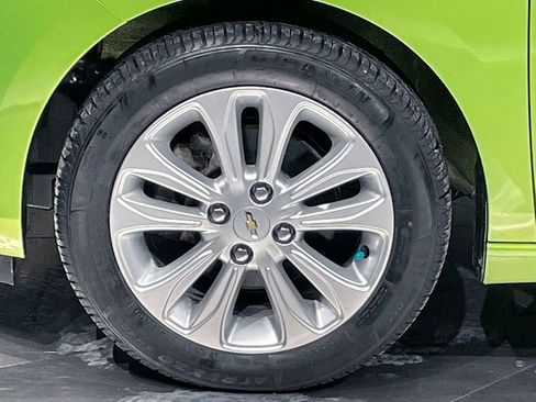 Used 2016 Chevrolet Spark LT image 32