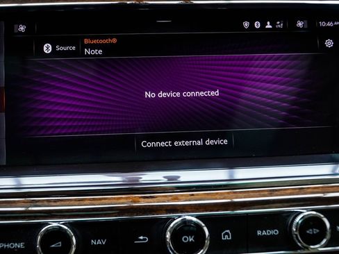 Used 2021 Bentley Bentayga image 27