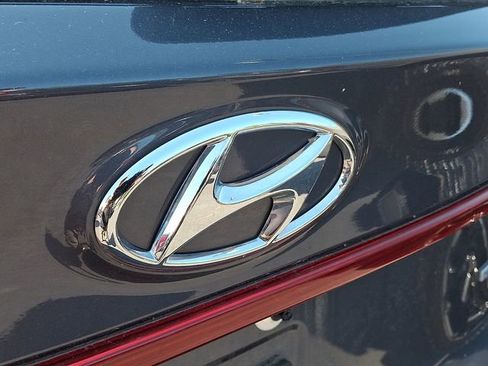 Used 2023 Hyundai Santa Fe Limited AWD/4WD image 4