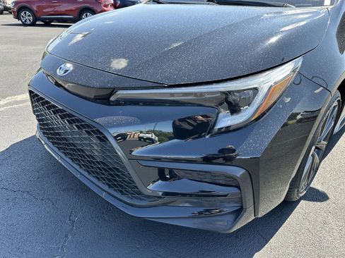 Used 2023 Toyota Corolla SE w/ Carpet Mat Package (TMS) image 25