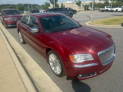 Used 2012 Chrysler 300 C w/ Beats Audio Group RWD image 4