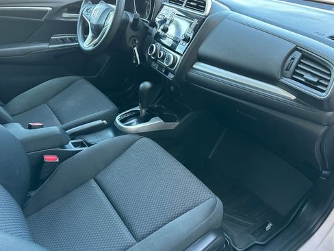 Used 2019 Honda Fit LX image 15