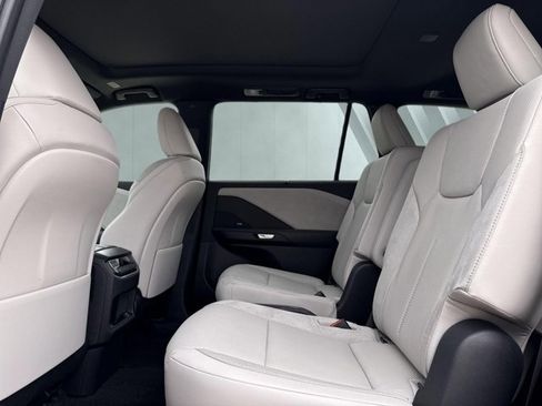 Certified 2026 Lexus TX 350 AWD w/ Technology Package image 11