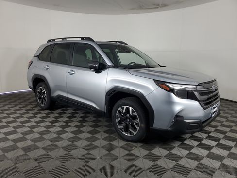 New 2026 Subaru Forester Premium image 2