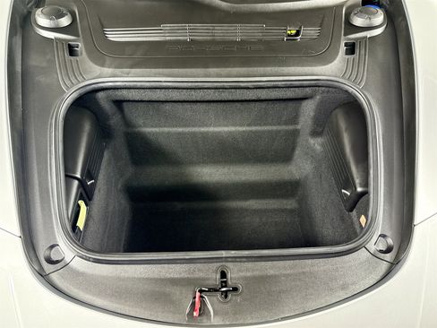 Used 2017 Porsche 911 Carrera image 21