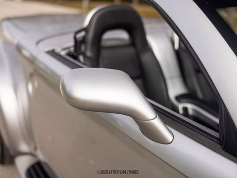 Used 2005 Chevrolet SSR w/ Preferred Equipment Group image 79