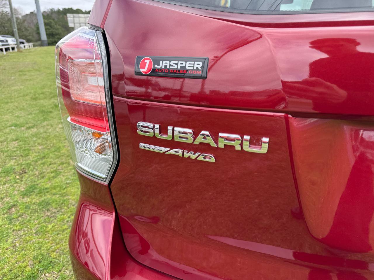 Used 2018 Subaru Forester 2.5i Premium w/ All-Weather Package AWD/4WD image 13