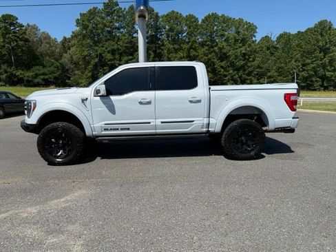 Used 2021 Ford F150 Lariat w/ Equipment Group 502A High AWD/4WD image 2