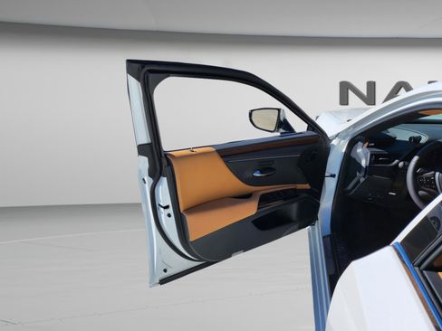 New 2025 Lexus ES 350 w/ Premium Package image 26