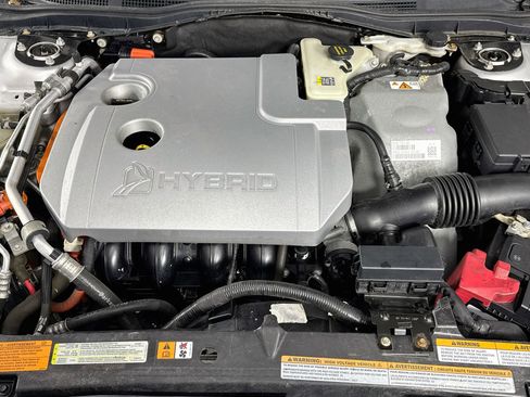 Used 2011 Lincoln MKZ Hybrid w/ 201A Rapid Spec Order Code FWD image 30