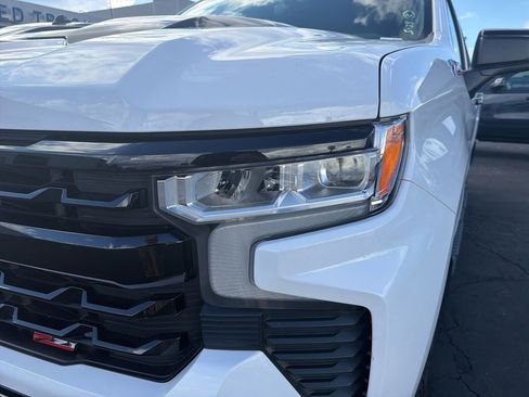 Used 2024 Chevrolet Silverado 1500 LT Trail Boss w/ Convenience Package II AWD/4WD image 12
