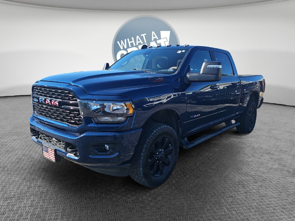 Used 2024 RAM 2500 Big Horn w/ Night Edition AWD/4WD image 8