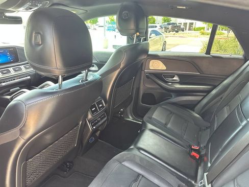 Used 2024 Mercedes-Benz GLE 53 AMG 4MATIC Coupe image 40