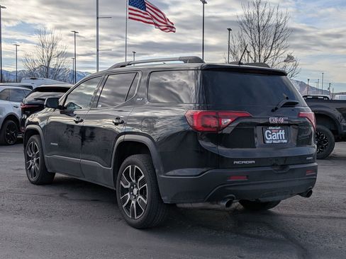 Used 2019 GMC Acadia SLT w/ Black Edition image 8