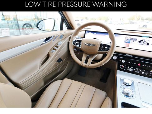 Used 2025 Genesis G80 2.5T Advanced image 9