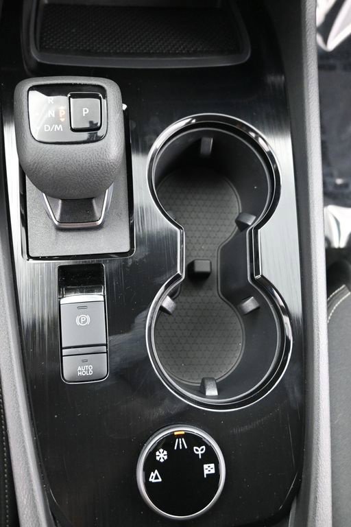 Used 2025 Nissan Rogue S AWD/4WD image 25
