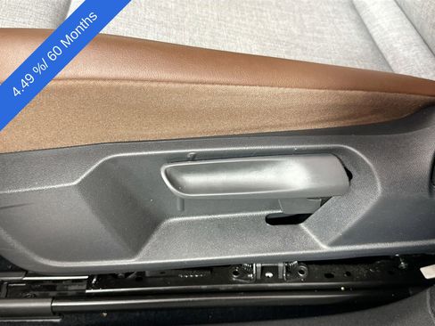 Certified 2023 Volkswagen ID.4 Pro image 18