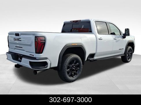 New 2026 GMC Sierra 2500 AT4 w/ AT4 Premium Plus Package AWD/4WD image 6