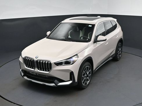 New 2026 BMW X1 xDrive28i w/ Convenience Package AWD/4WD image 30