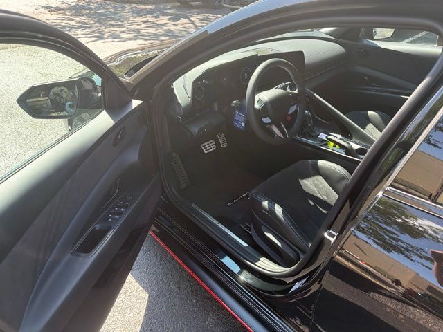 New 2026 Hyundai Elantra N FWD image 9