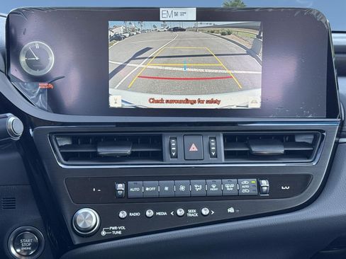 New 2025 Lexus ES 350 w/ Premium Package image 24