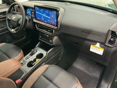 New 2025 Ford Bronco Sport Outer Banks w/ Outer Banks Tech Package+ image 19