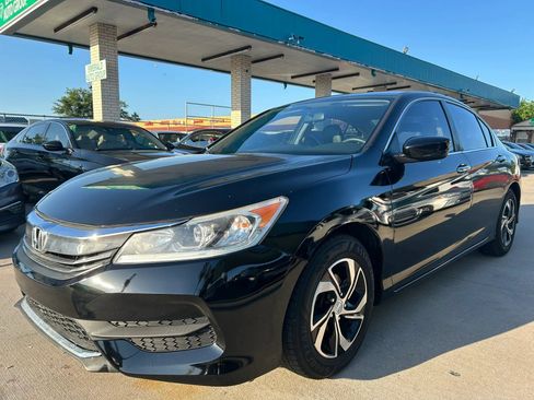 Used 2017 Honda Accord LX image 1
