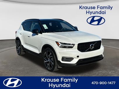 Used 2021 Volvo XC40 T5 R-Design w/ Advanced Package