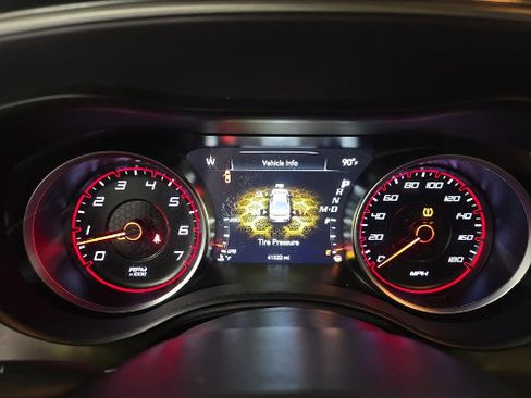 Used 2020 Dodge Charger Scat Pack w/ Dynamics Package RWD image 7