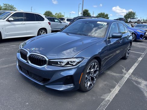 Used 2025 BMW 330i Sedan RWD image 13