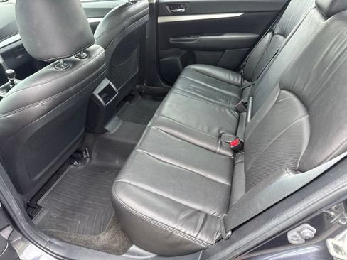 Used 2012 Subaru Legacy 2.5i Premium w/ All-Weather Pkg + Moonroof AWD/4WD image 11
