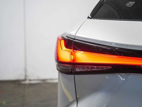 Used 2024 Lexus RX 350 Premium w/ Accessory Package (Z1) image 11