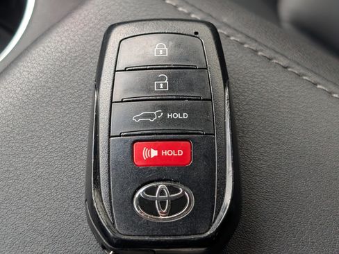 Used 2024 Toyota Venza Nightshade AWD/4WD image 29