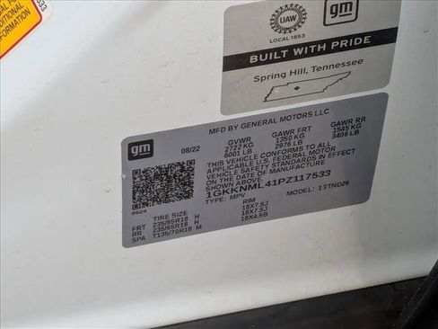 Used 2023 GMC Acadia SLT image 24