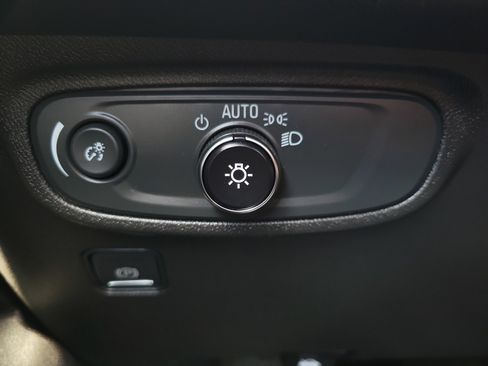 Certified 2023 GMC Terrain SLE w/ Driver Convenience Package image 26