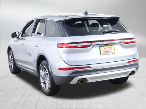 Used 2023 Lincoln Corsair AWD w/ Equipment Group 101A image 5