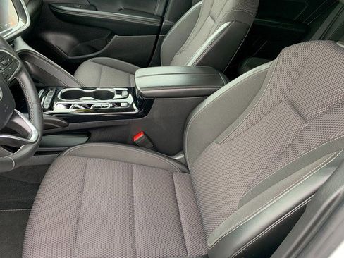 Used 2022 Buick Envision Preferred AWD/4WD image 17