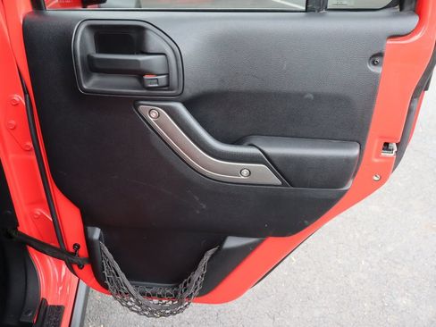 Used 2013 Jeep Wrangler Unlimited Sport AWD/4WD image 23