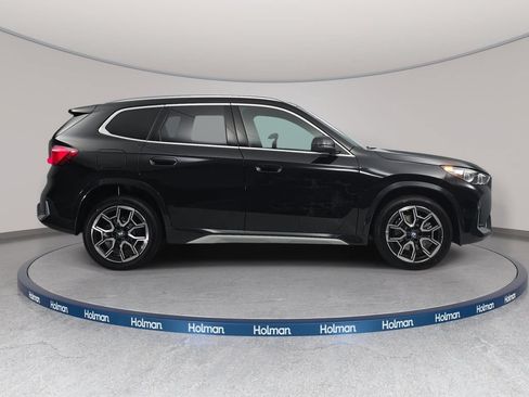 New 2026 BMW X1 xDrive28i w/ Convenience Package AWD/4WD image 4