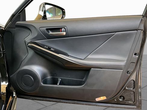 Used 2025 Lexus IS 350 F Sport RWD image 21