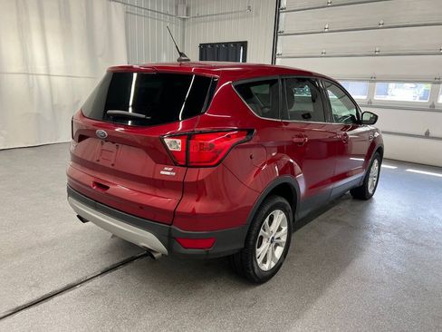 Used 2019 Ford Escape SE AWD/4WD image 4