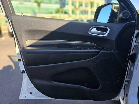 Used 2019 Dodge Durango SXT RWD image 19