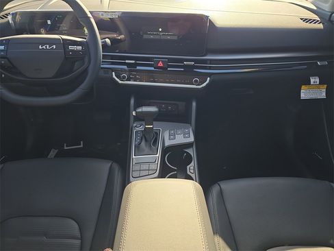 New 2026 Kia Sportage SX image 17