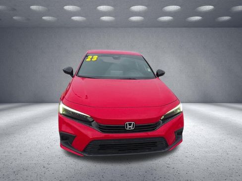 Used 2023 Honda Civic Sport image 2