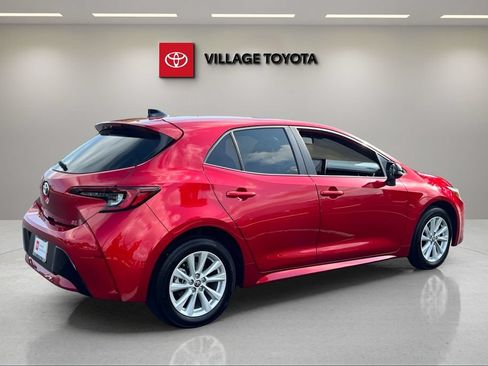 Certified 2026 Toyota Corolla SE FWD image 5