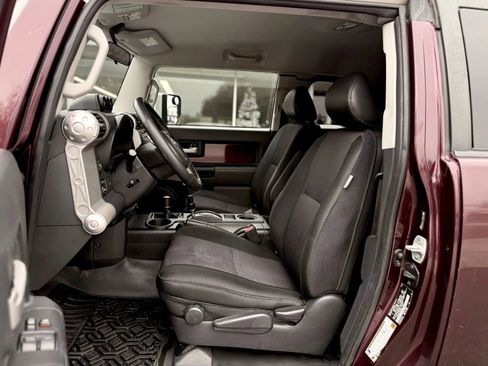 Used 2007 Toyota FJ Cruiser 4WD image 20