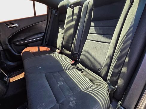 Used 2013 Dodge Charger SE RWD image 12