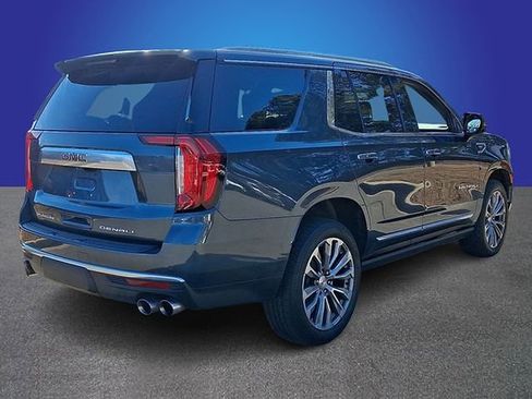 Used 2021 GMC Yukon Denali w/ Denali Premium Package image 4