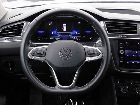 Used 2024 Volkswagen Tiguan S image 32